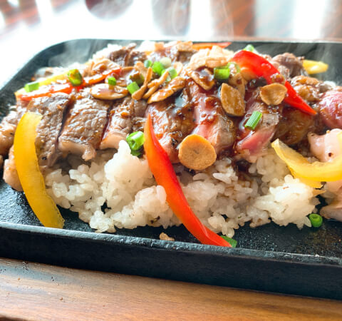 ビーフステーキ丼